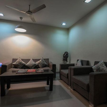 Capital O The City Park Near Nampally Railway Station Hyderabad Ngoại thất bức ảnh